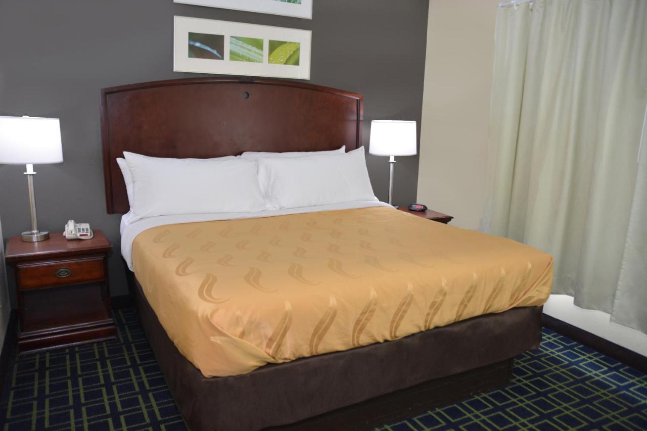 Quality Inn & Suites Dublin Dış mekan fotoğraf
