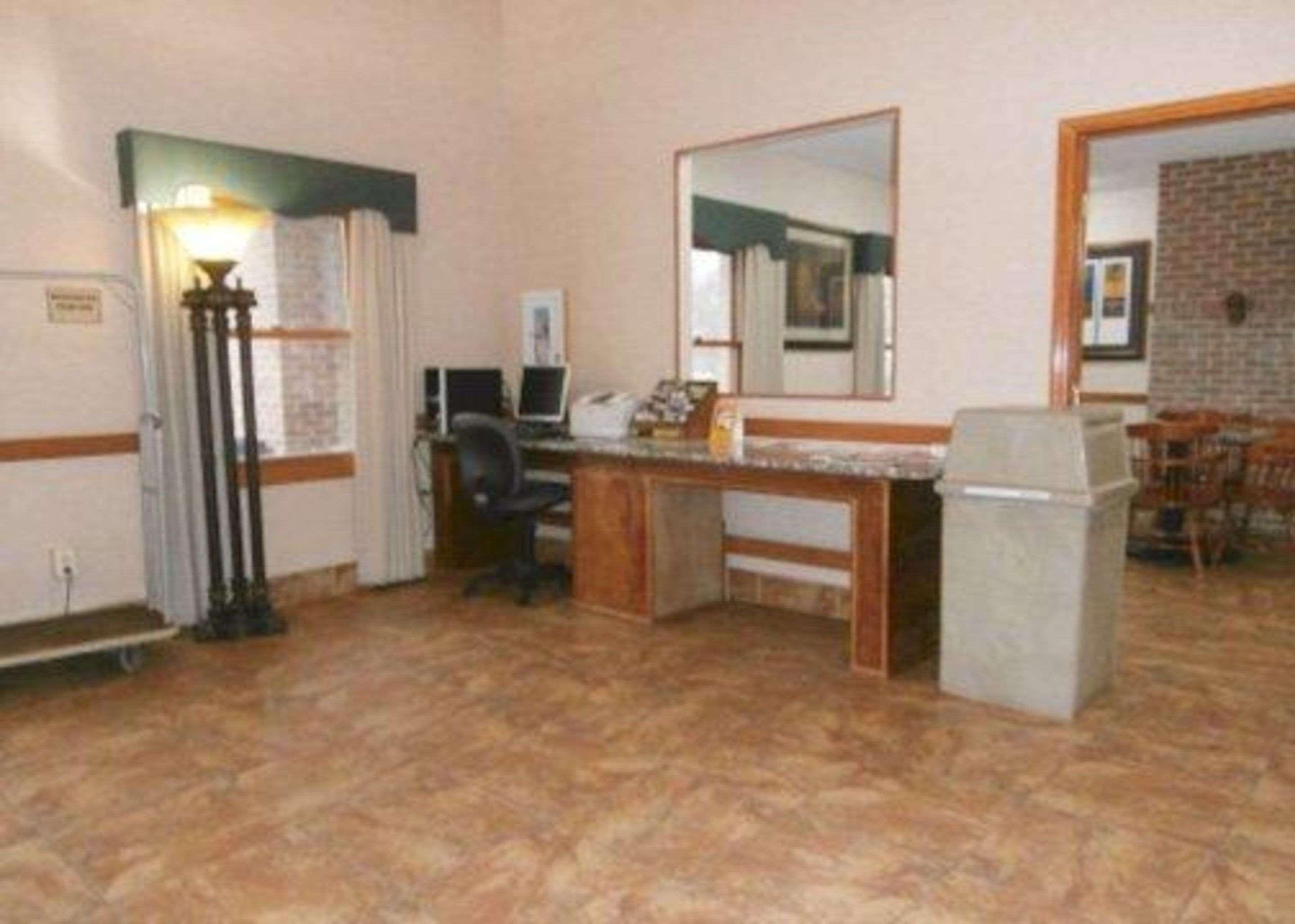 Quality Inn & Suites Dublin Dış mekan fotoğraf